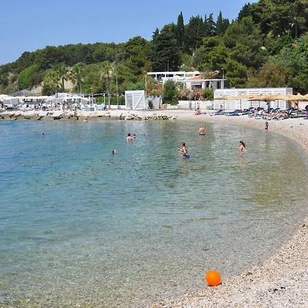 Apartament Carmen, Znjan, *