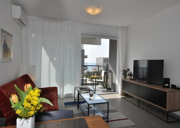 아파트 Carmen, Znjan,